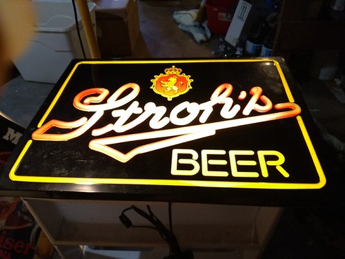 Lighted stroh beer - stroh's,