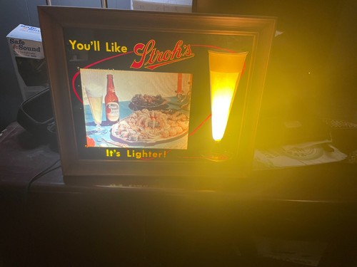 Stroh vintage light sign - up,